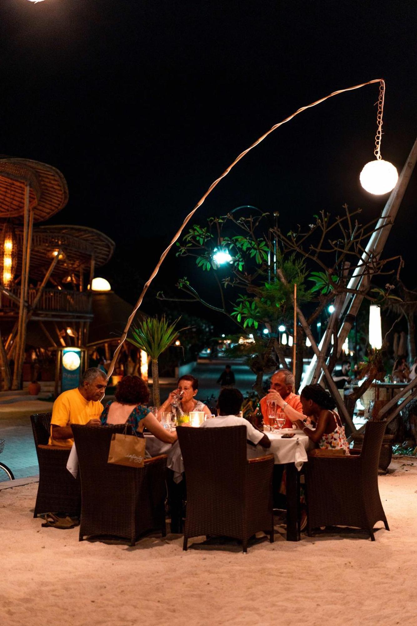 Kokomo Resort Gili Trawangan Exterior foto