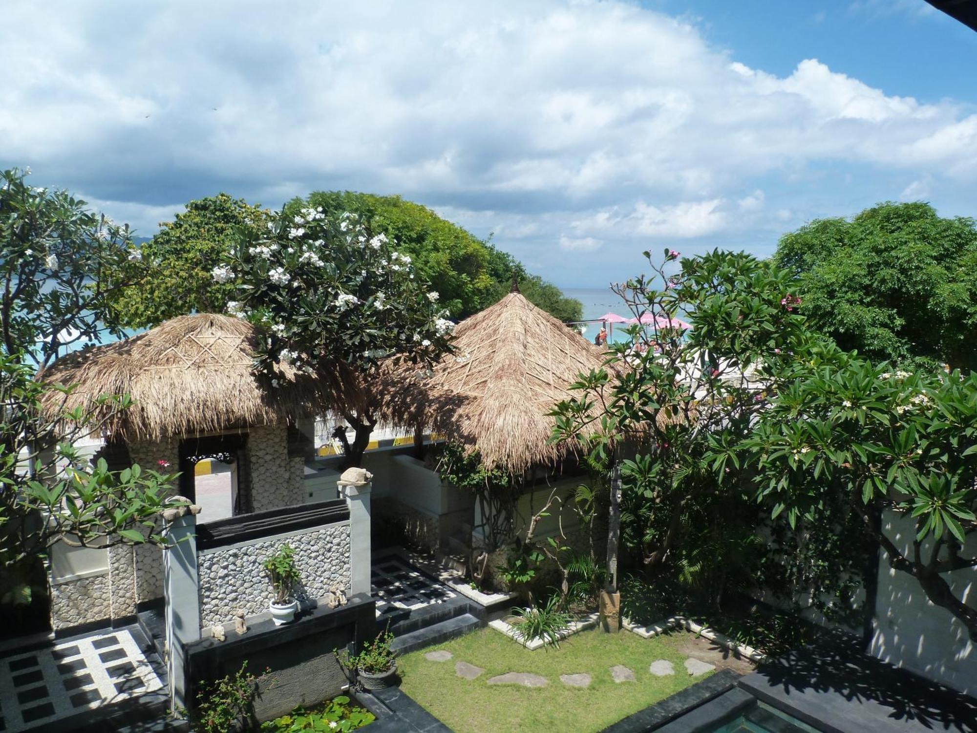 Kokomo Resort Gili Trawangan Exterior foto