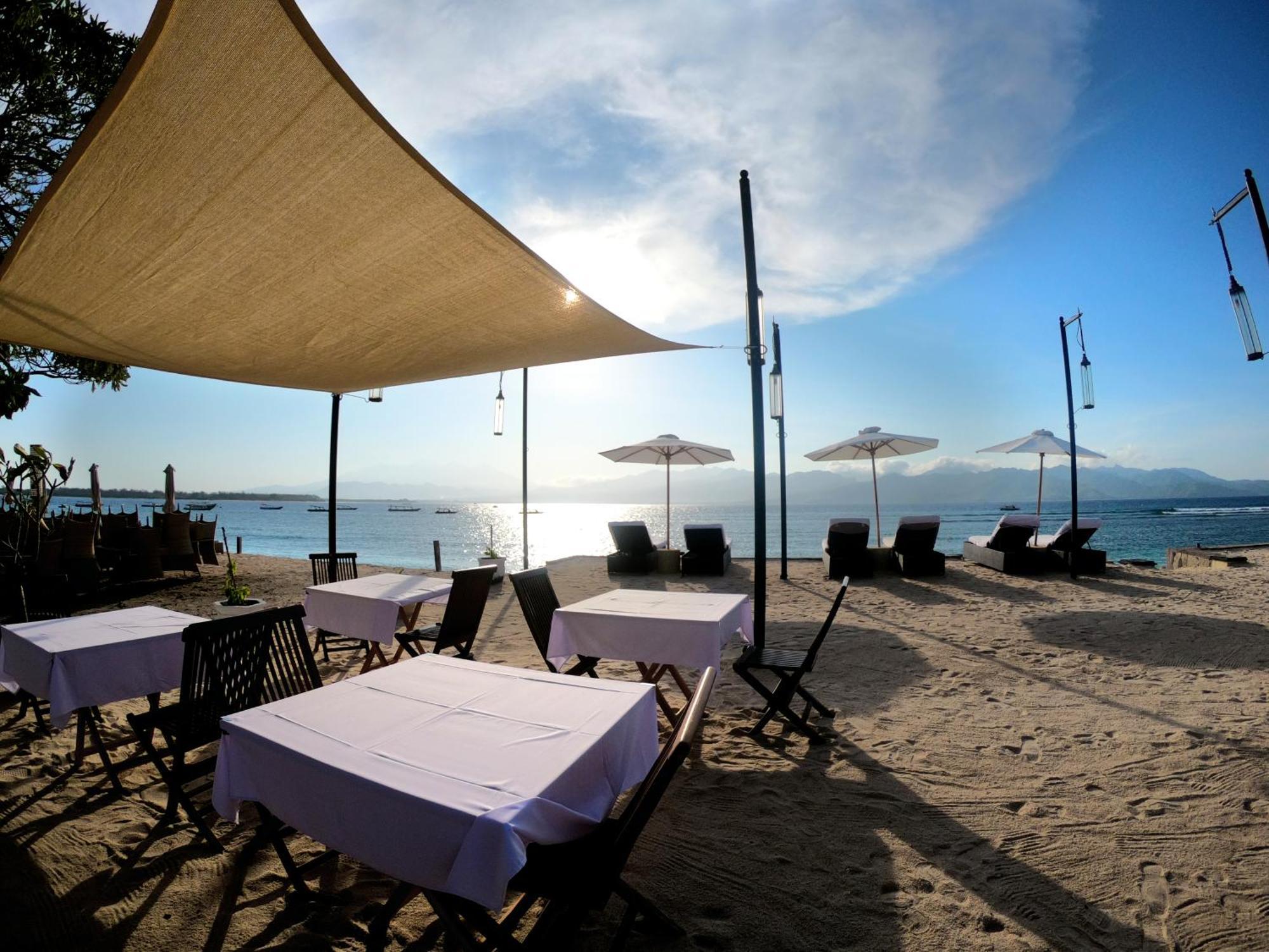 Kokomo Resort Gili Trawangan Exterior foto